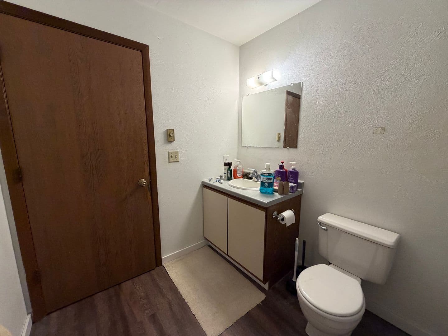 La Crosse Apartment: 410 10th St N - Apt 10