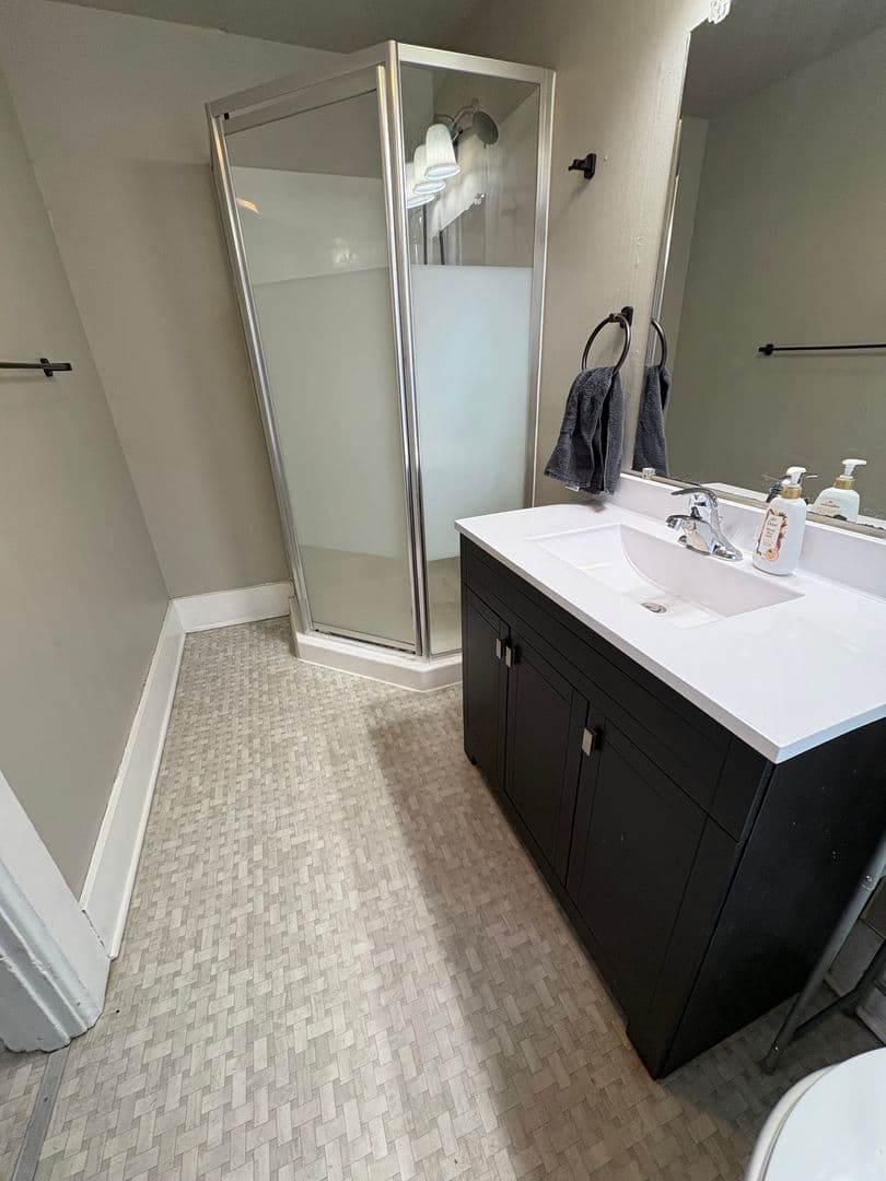 Tomah Apartment: 301 Kilbourn Ave