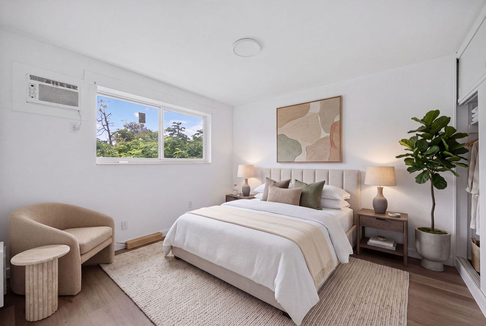 Miami Apartment: 60 NW 79th St