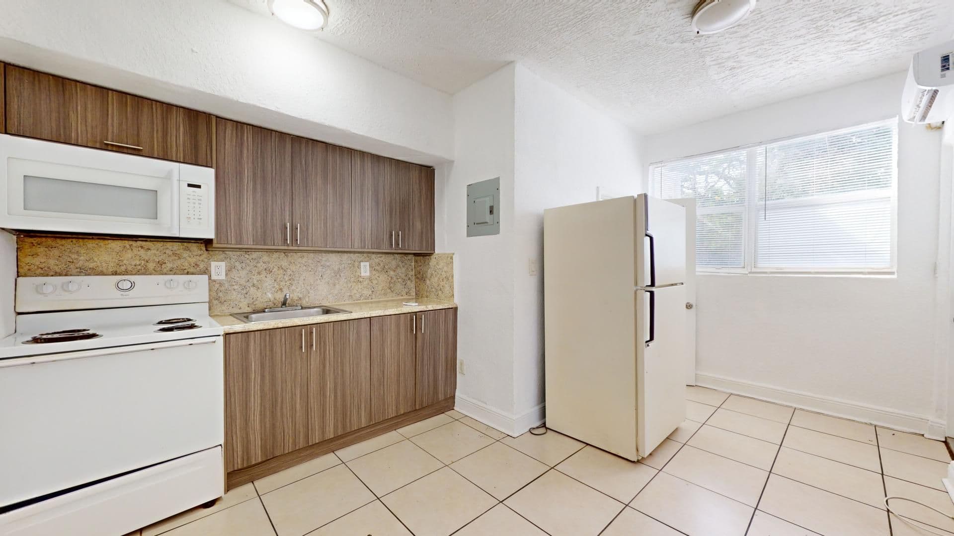 Miami Apartment: 50 NW 79th Street