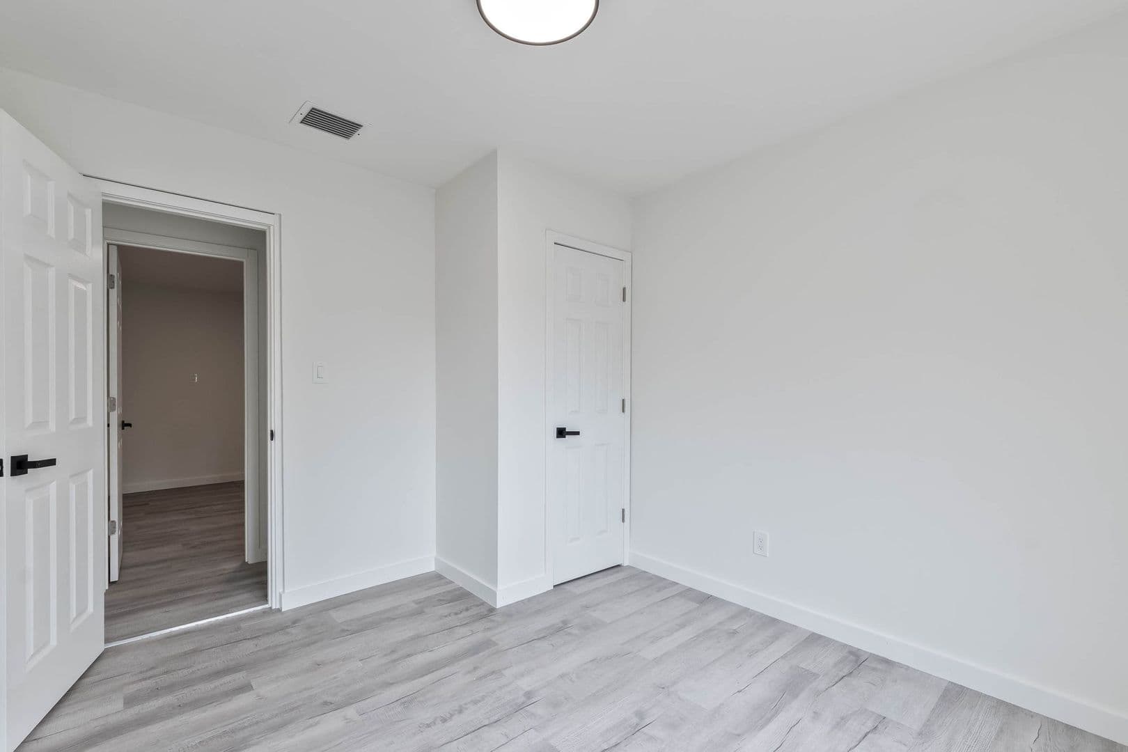 Miami Apartment: 25 NW 78th St