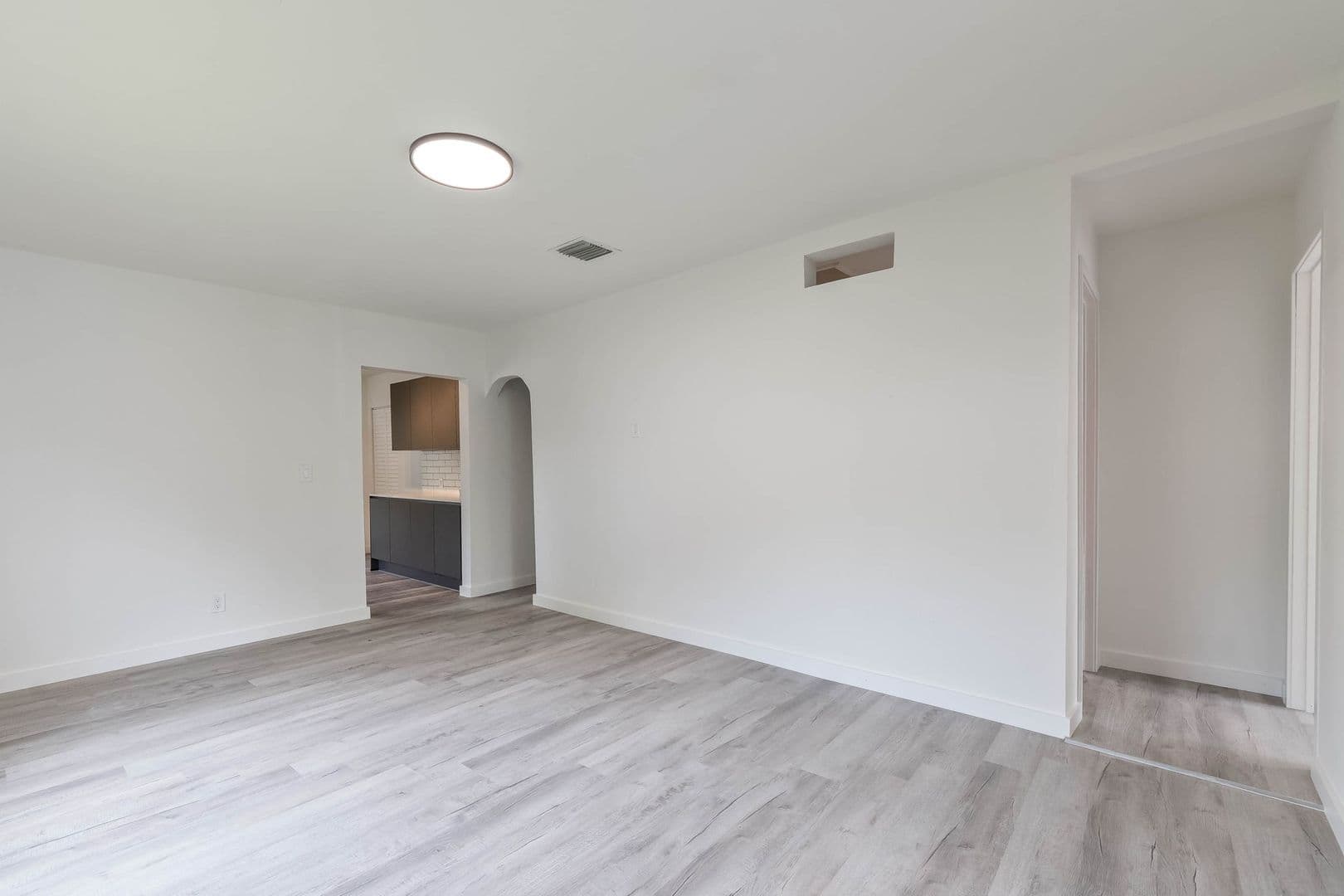 Miami Apartment: 25 NW 78th St