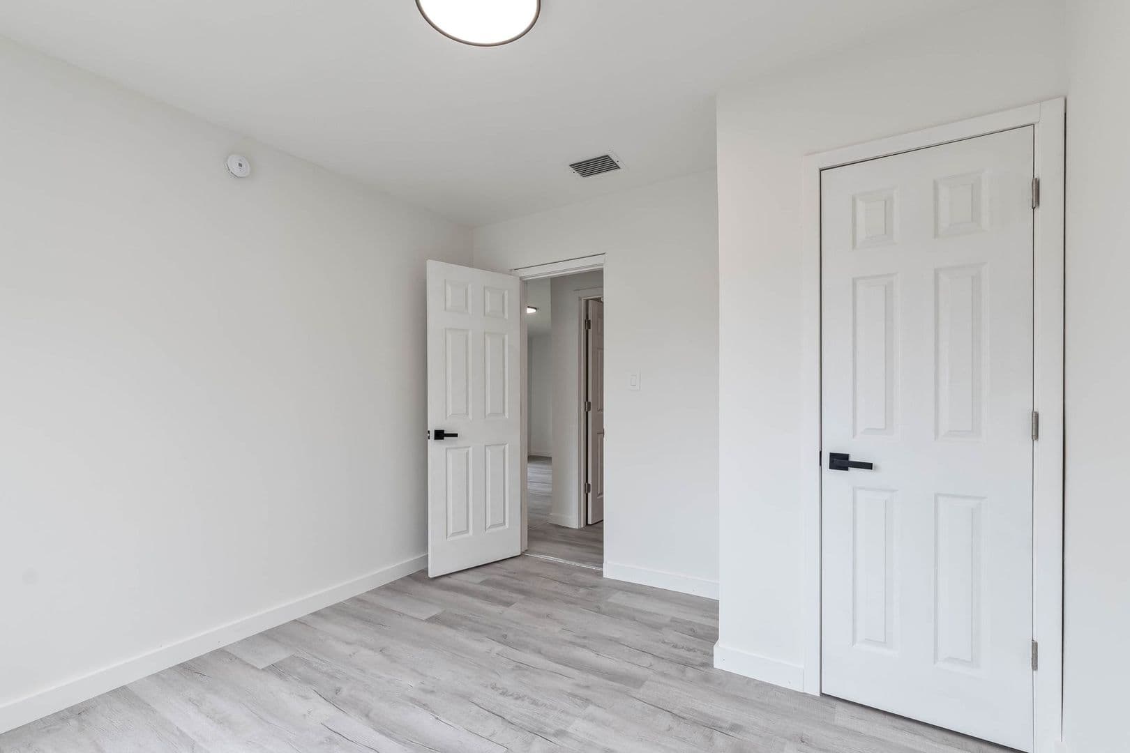 Miami Apartment: 25 NW 78th St