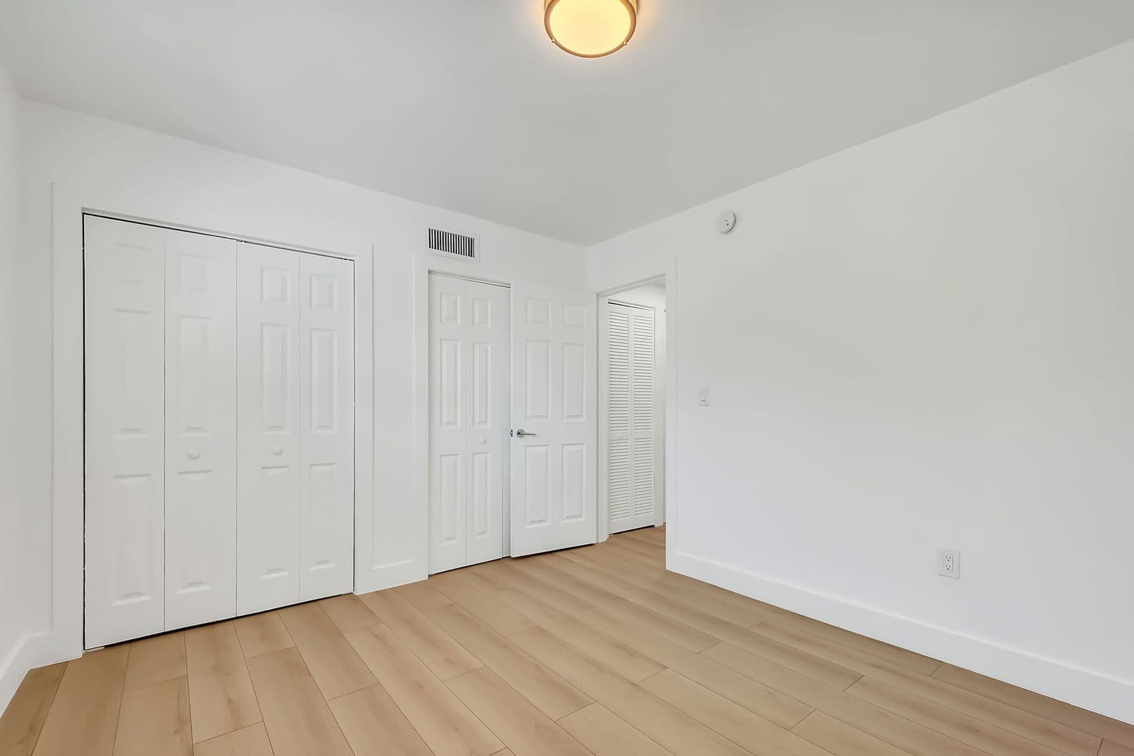 Miami Apartment: 1632 NW 16th Terrace - Unit 6