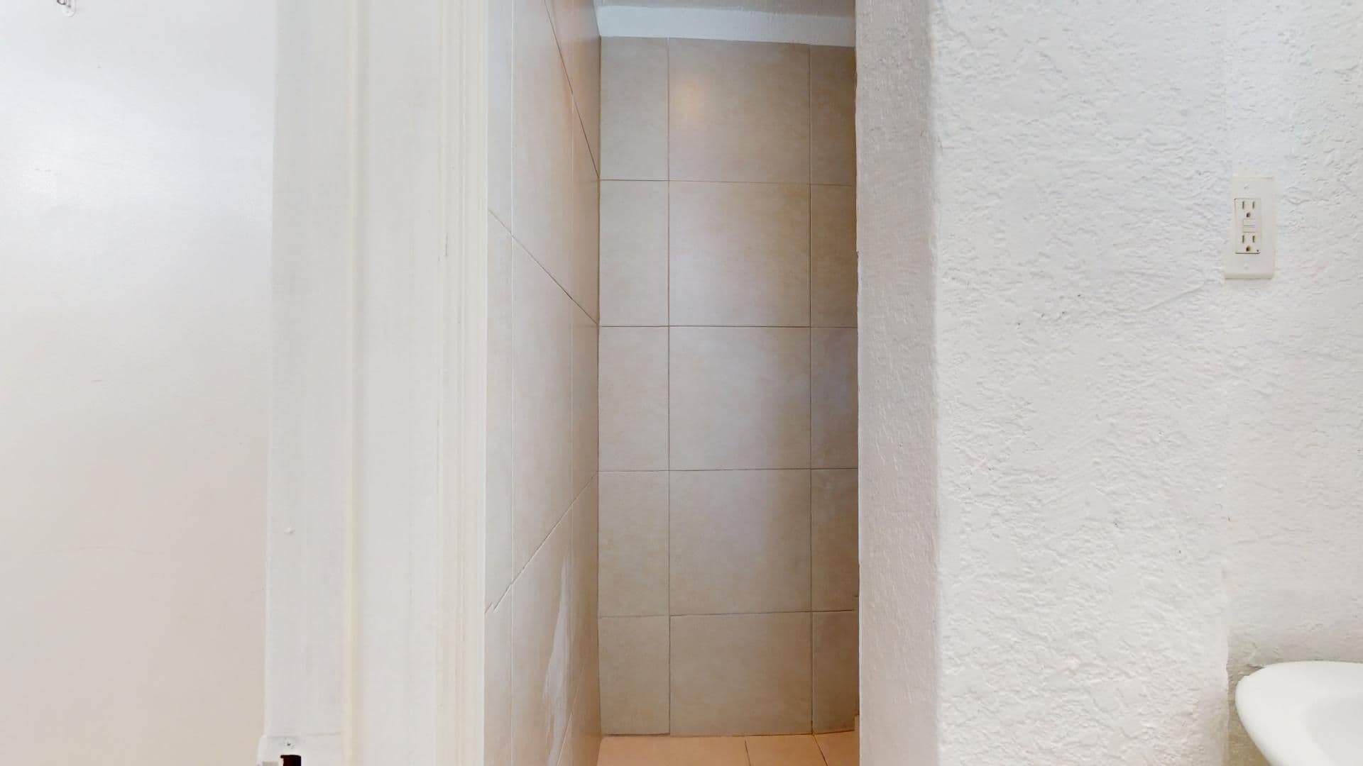 Miami Apartment: 50 NW 79th Street