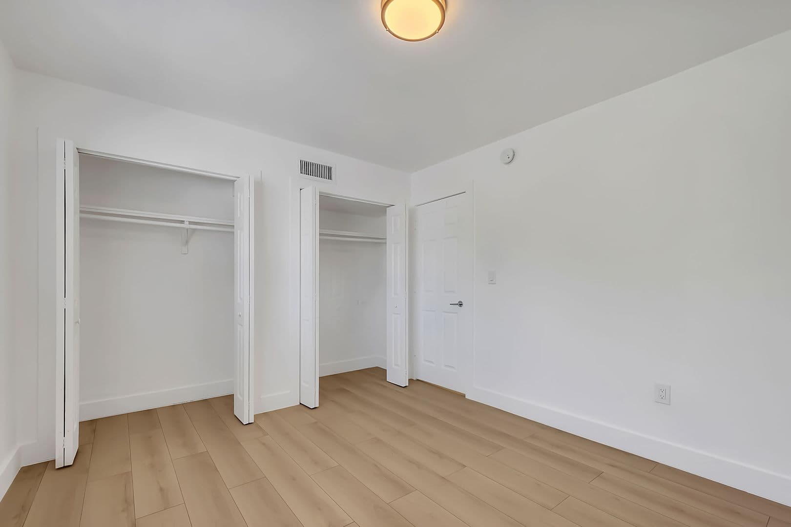 Miami Apartment: 1632 NW 16th Terrace - Unit 6