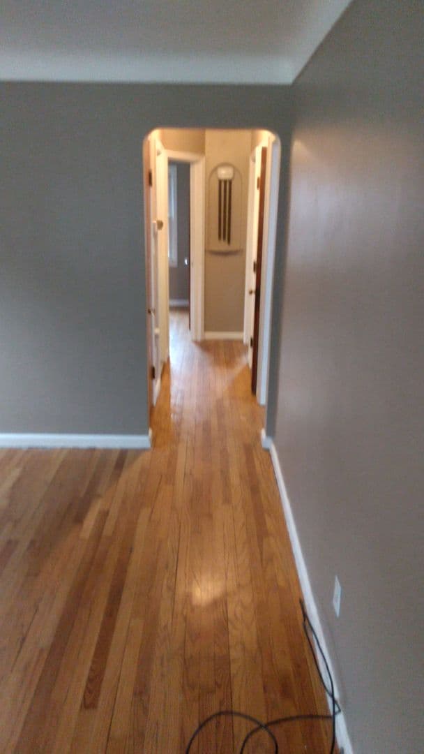 Warren House: 21099 Blackmar