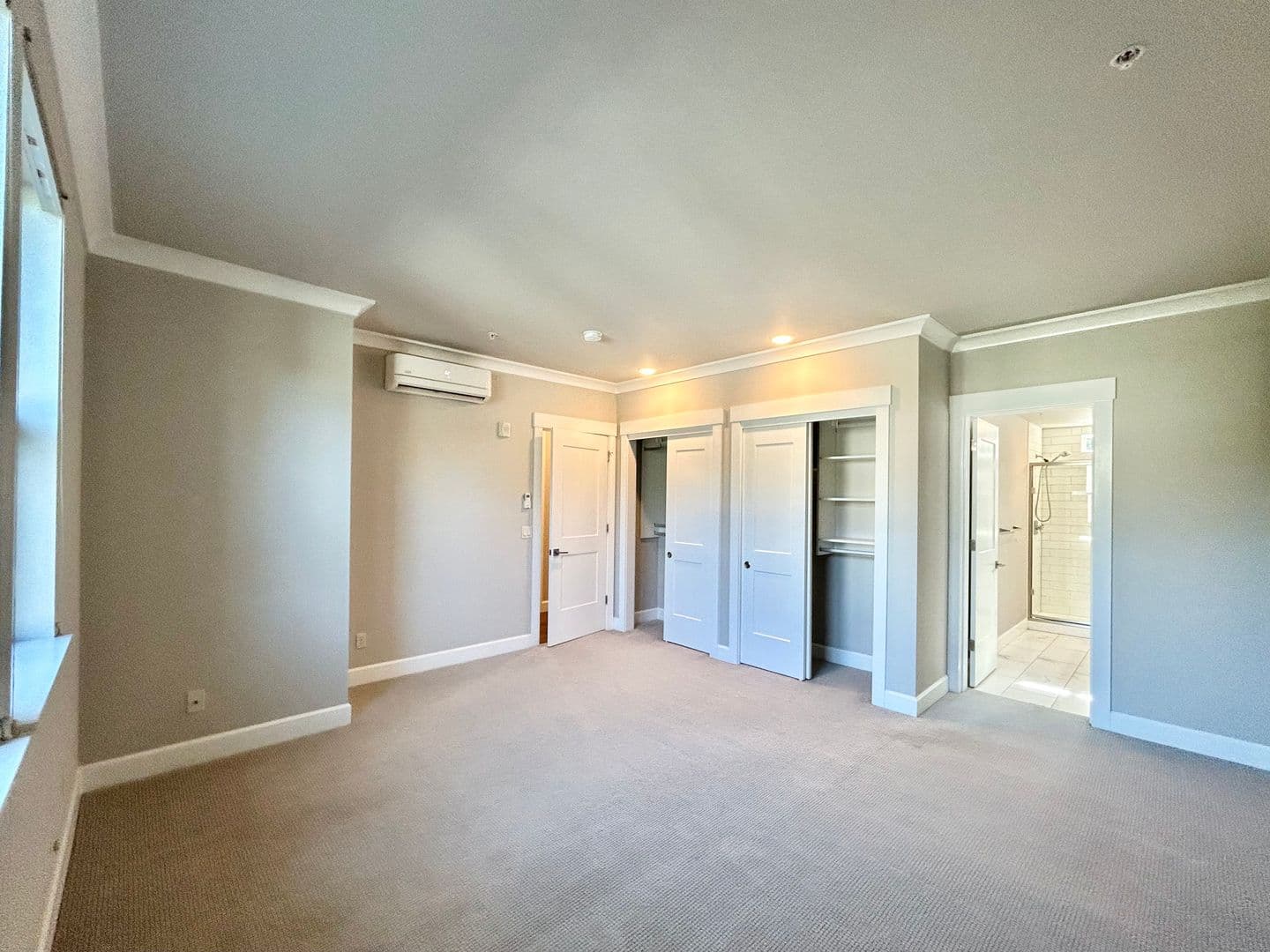 Portland House: 1805 SE Madison St. #203