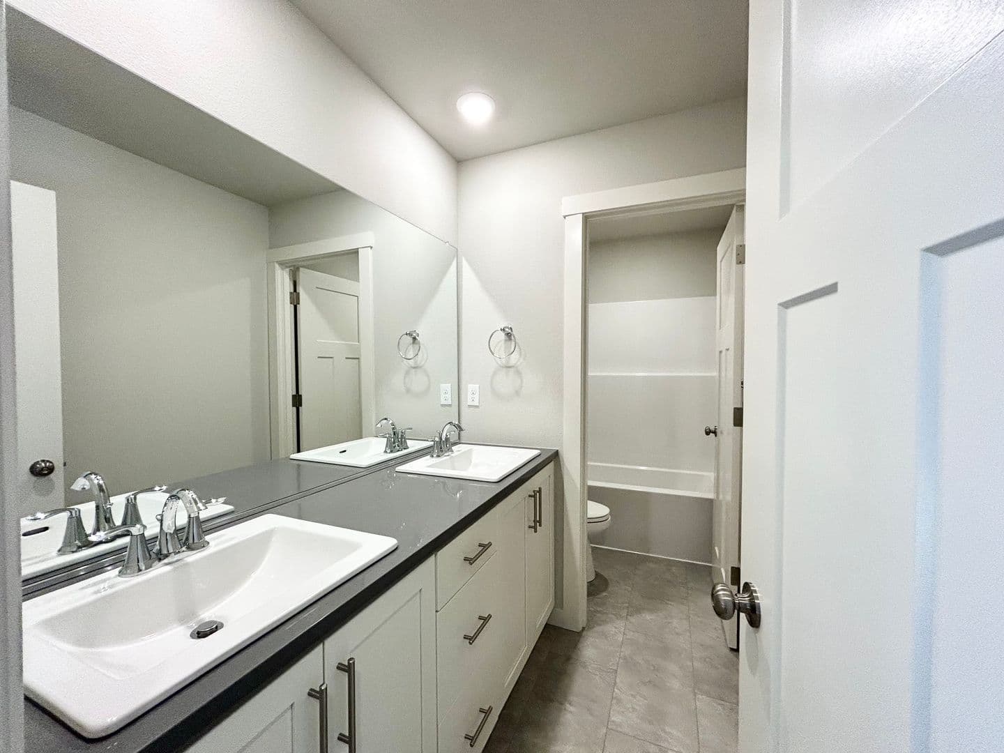Beaverton House: 12358 SW Champlin Ln