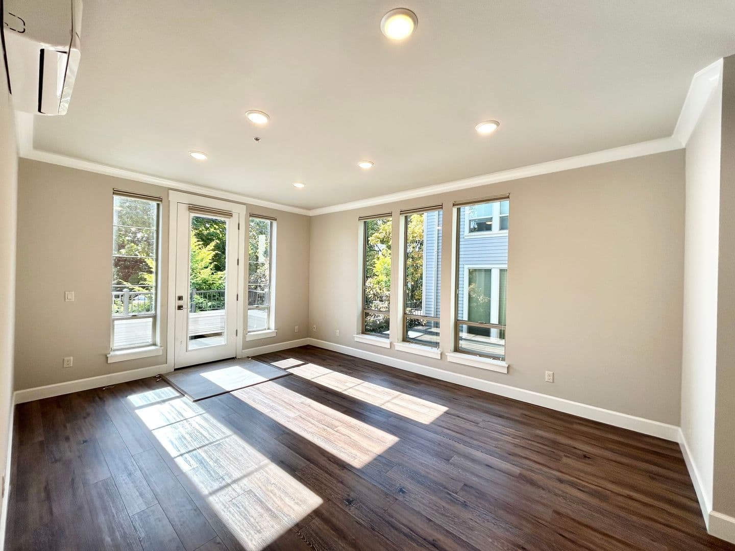 Portland House: 1805 SE Madison St. #203