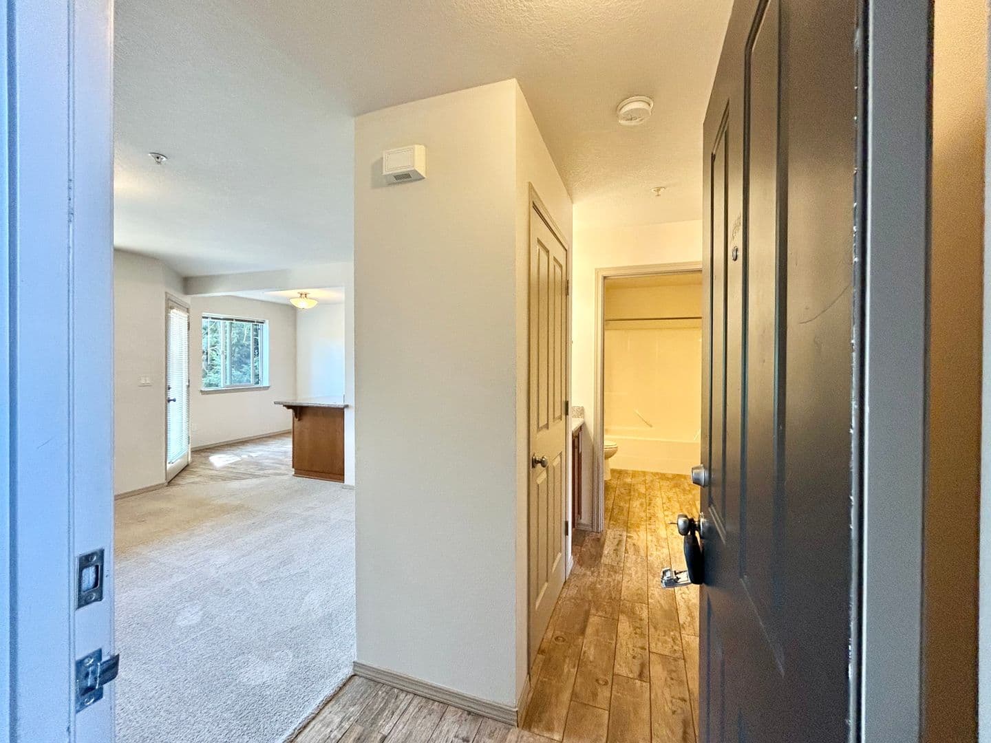 Beaverton Apartment: 18990 - 18996 SW Johnson St.