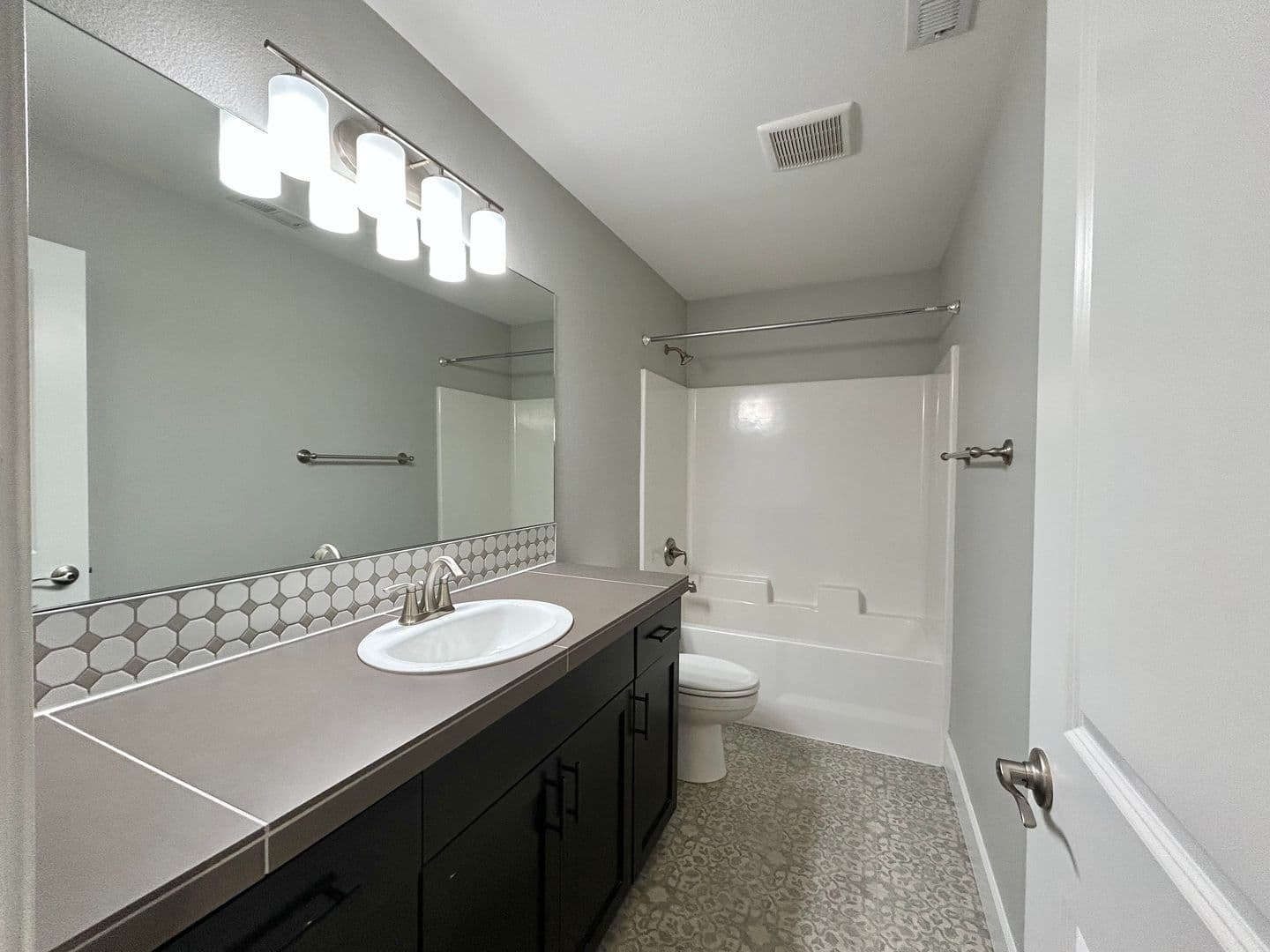 Hillsboro House: 113 NE 30th Ave
