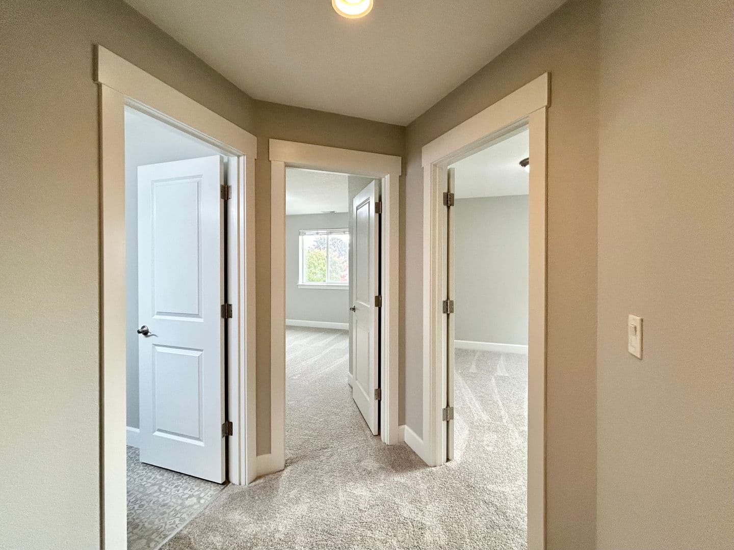 Hillsboro House: 113 NE 30th Ave