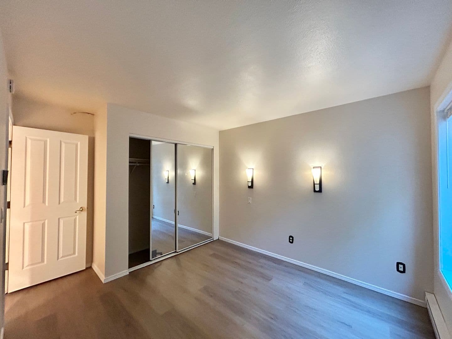Lake Oswego House: 4643 Lakeview Blvd.