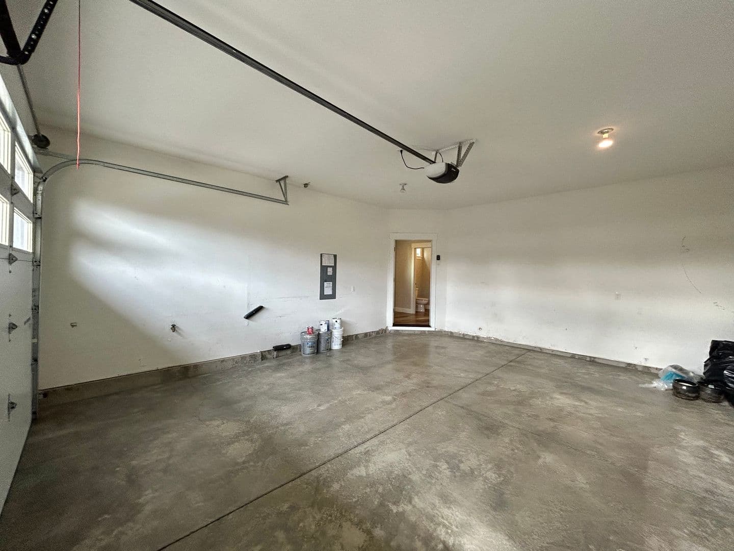 Hillsboro House: 113 NE 30th Ave