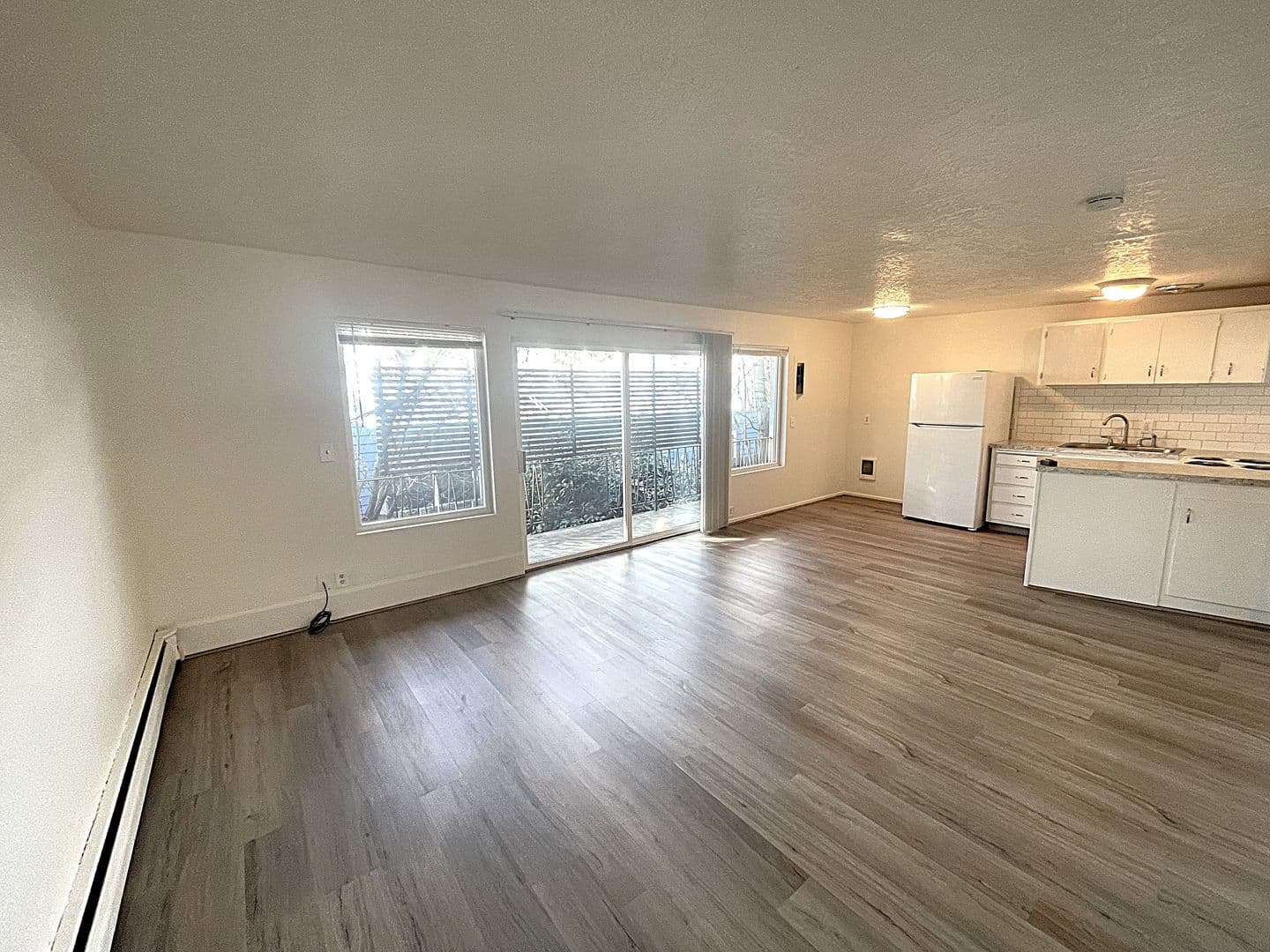 Portland Apartment: 4321-4331 & 4342 1-8 SE 27th Ave.