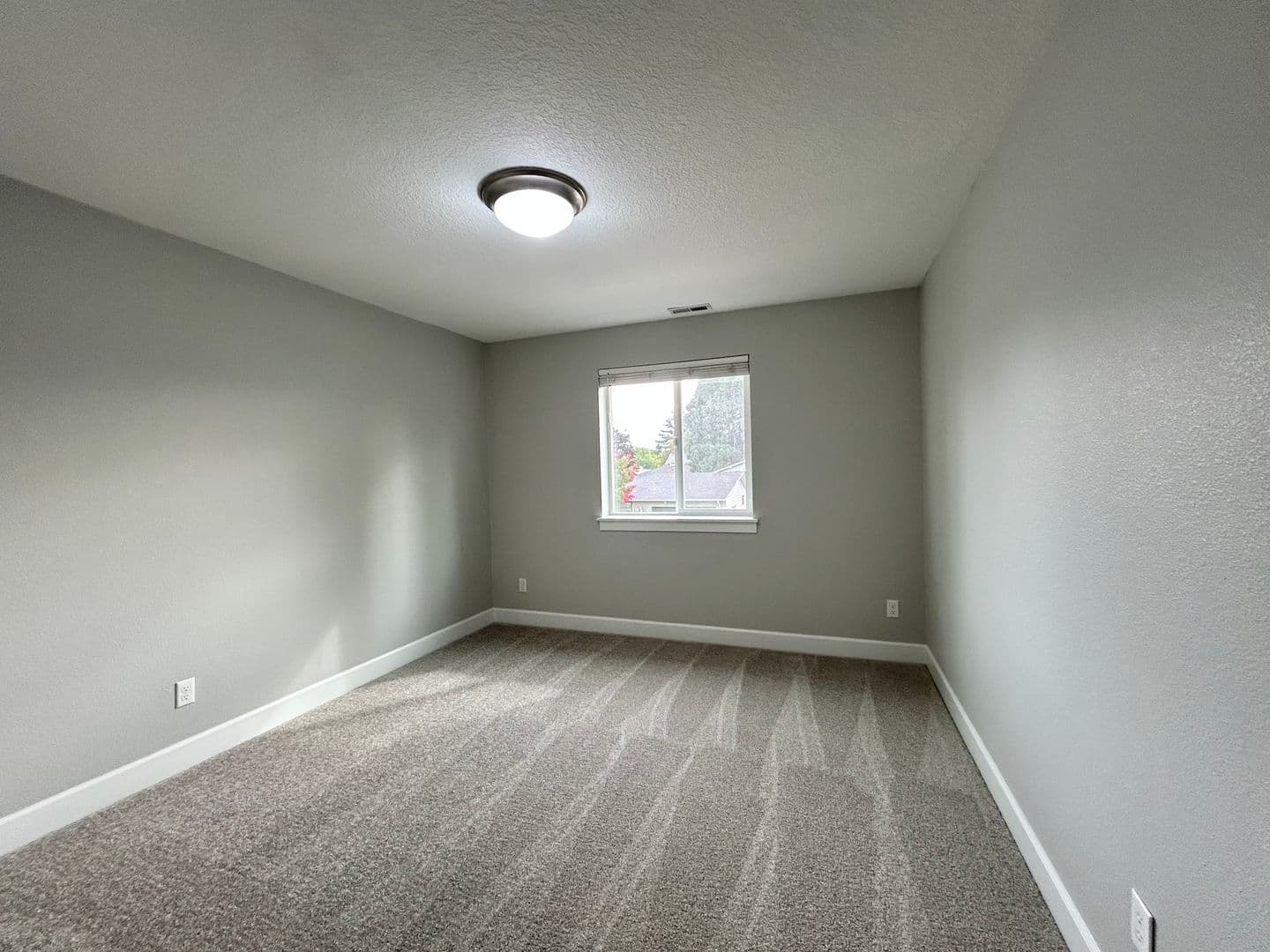 Hillsboro House: 113 NE 30th Ave