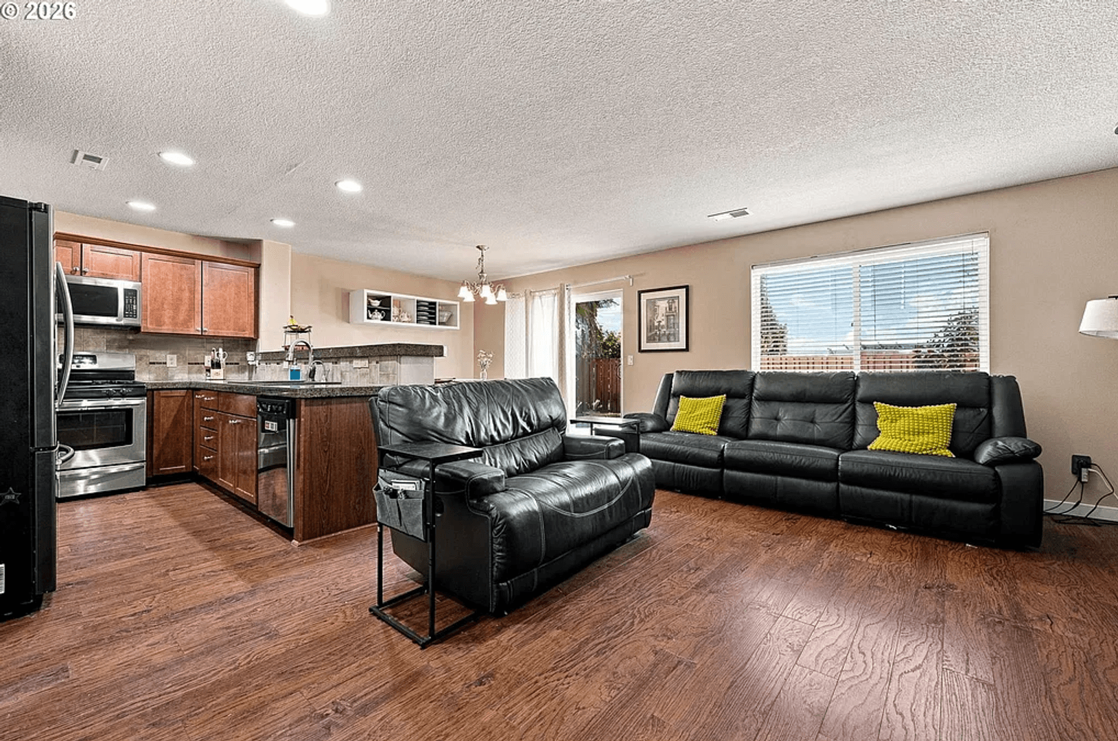 Canby House: 828 NW 1st Ave.