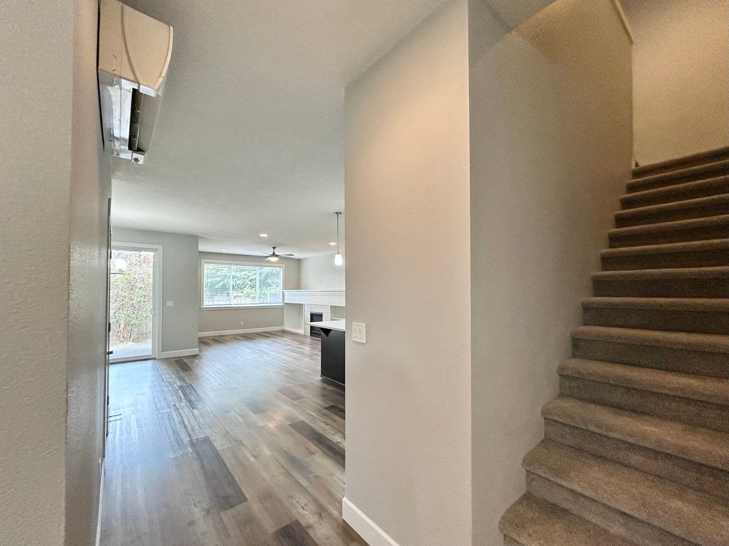 Hillsboro House: 113 NE 30th Ave