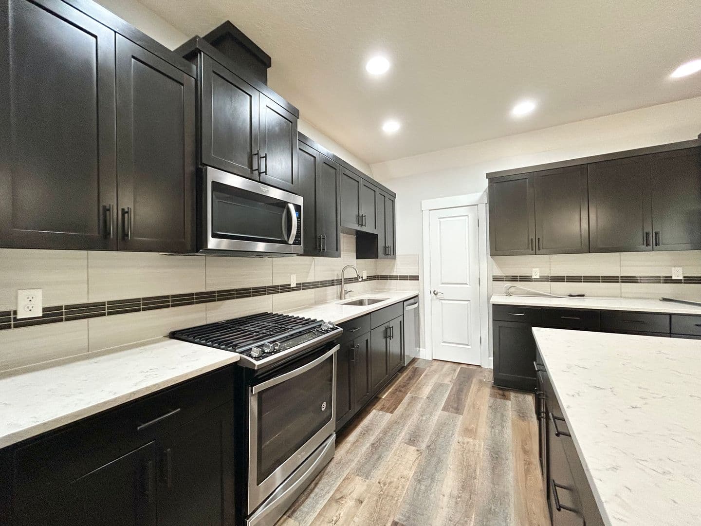 Hillsboro House: 113 NE 30th Ave