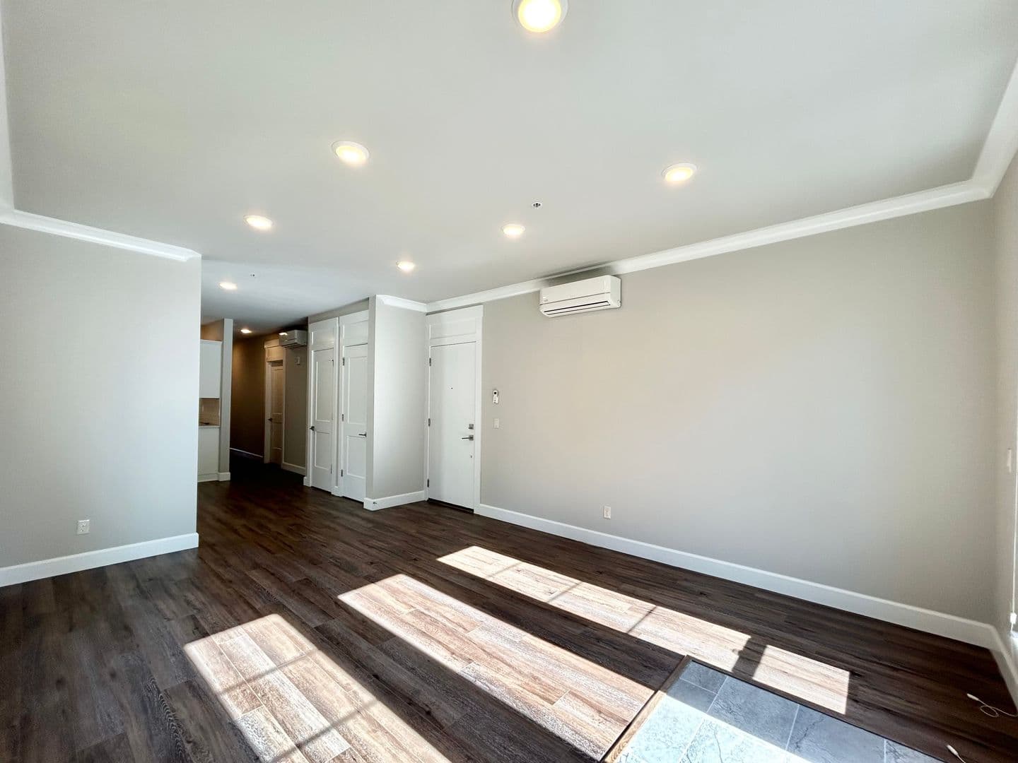 Portland House: 1805 SE Madison St. #203