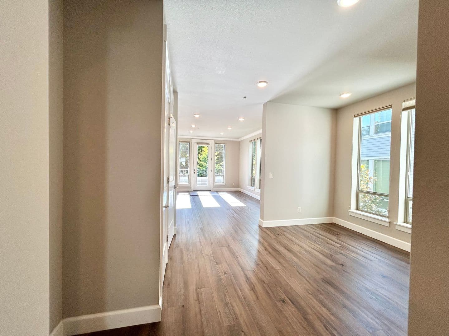 Portland House: 1805 SE Madison St. #203