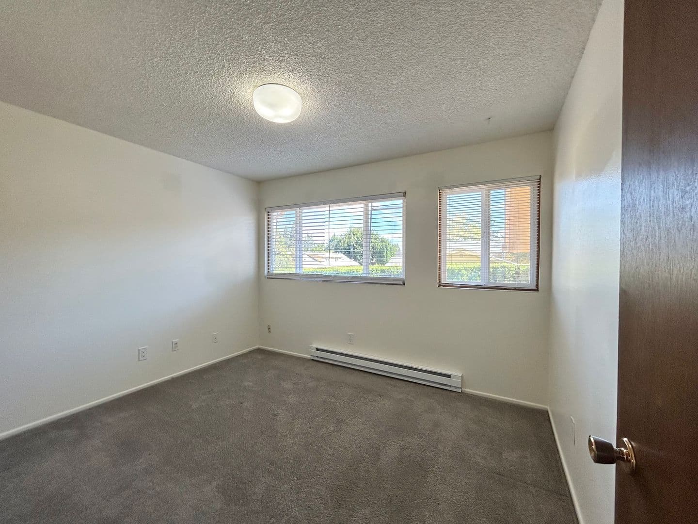 Hillsboro Apartment: 1206-1262 SE Maple St.