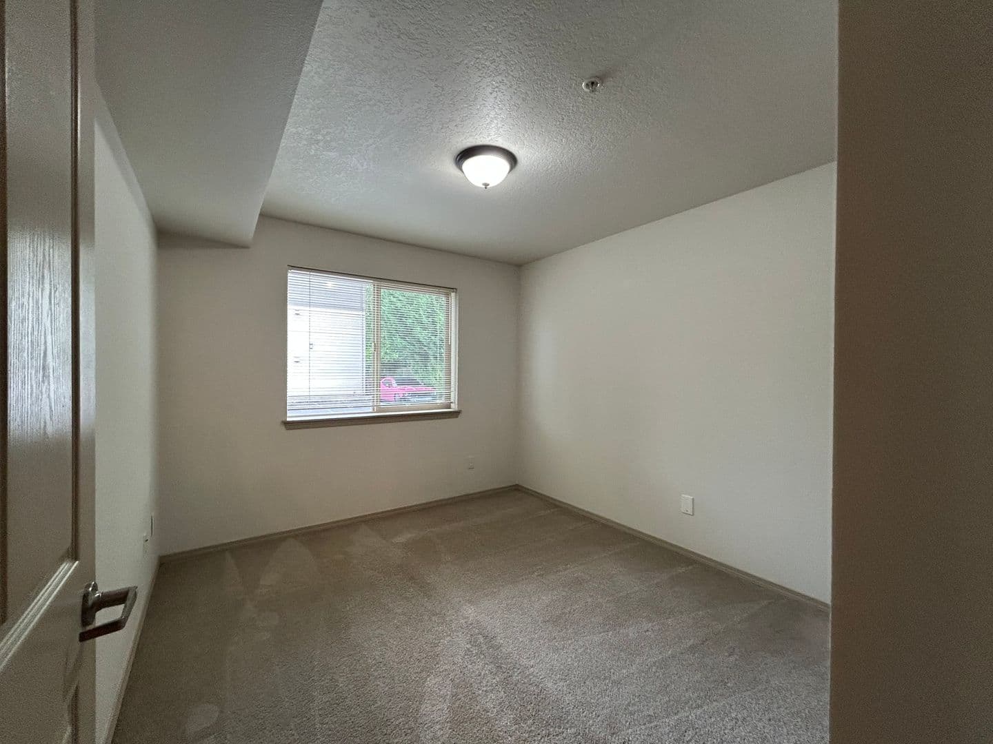 Beaverton Apartment: 18990 - 18996 SW Johnson St.
