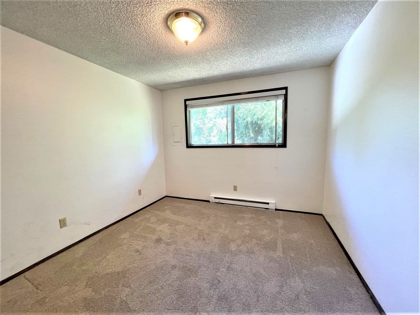 Portland Apartment: 10503-10509 E Burnside St.