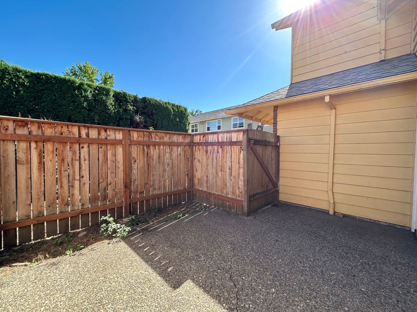 Hillsboro Apartment: 1206-1262 SE Maple St.