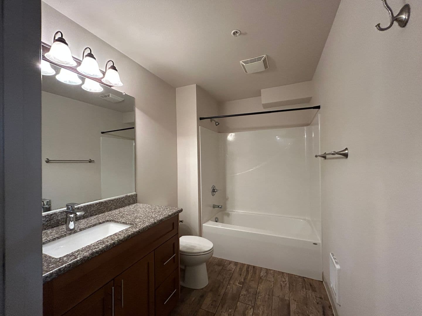 Beaverton Apartment: 18990 - 18996 SW Johnson St.