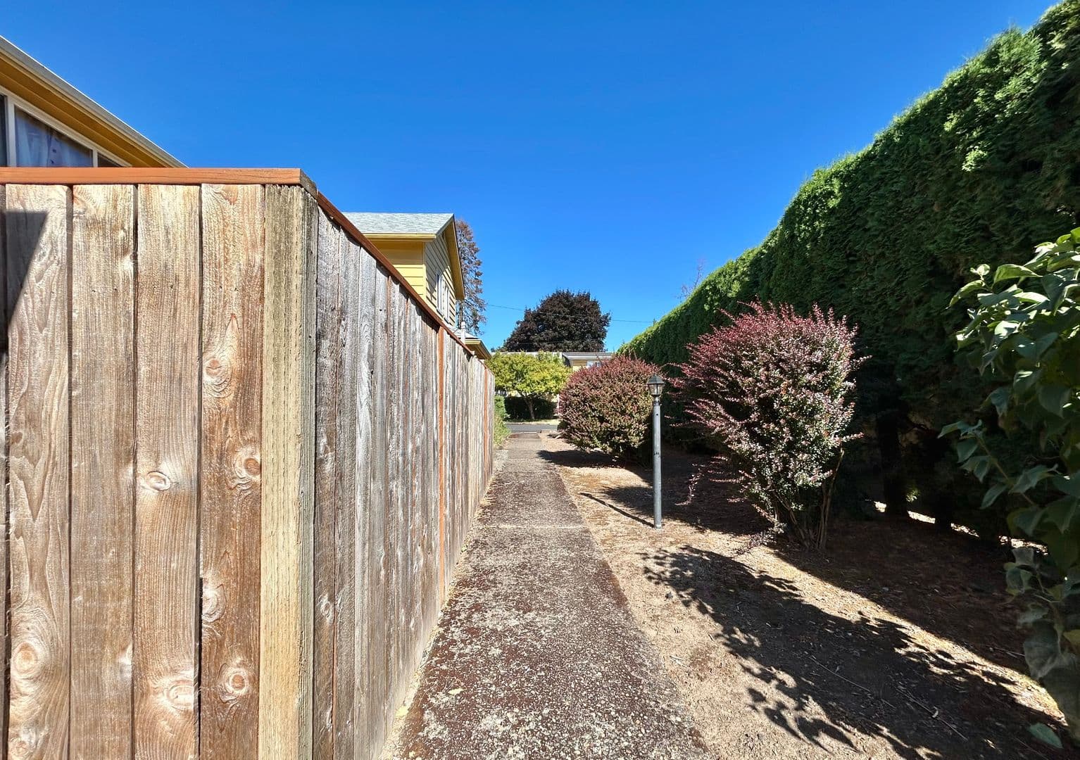 Hillsboro Apartment: 1206-1262 SE Maple St.
