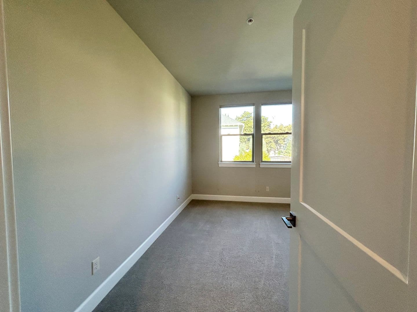Portland House: 1805 SE Madison St. #203