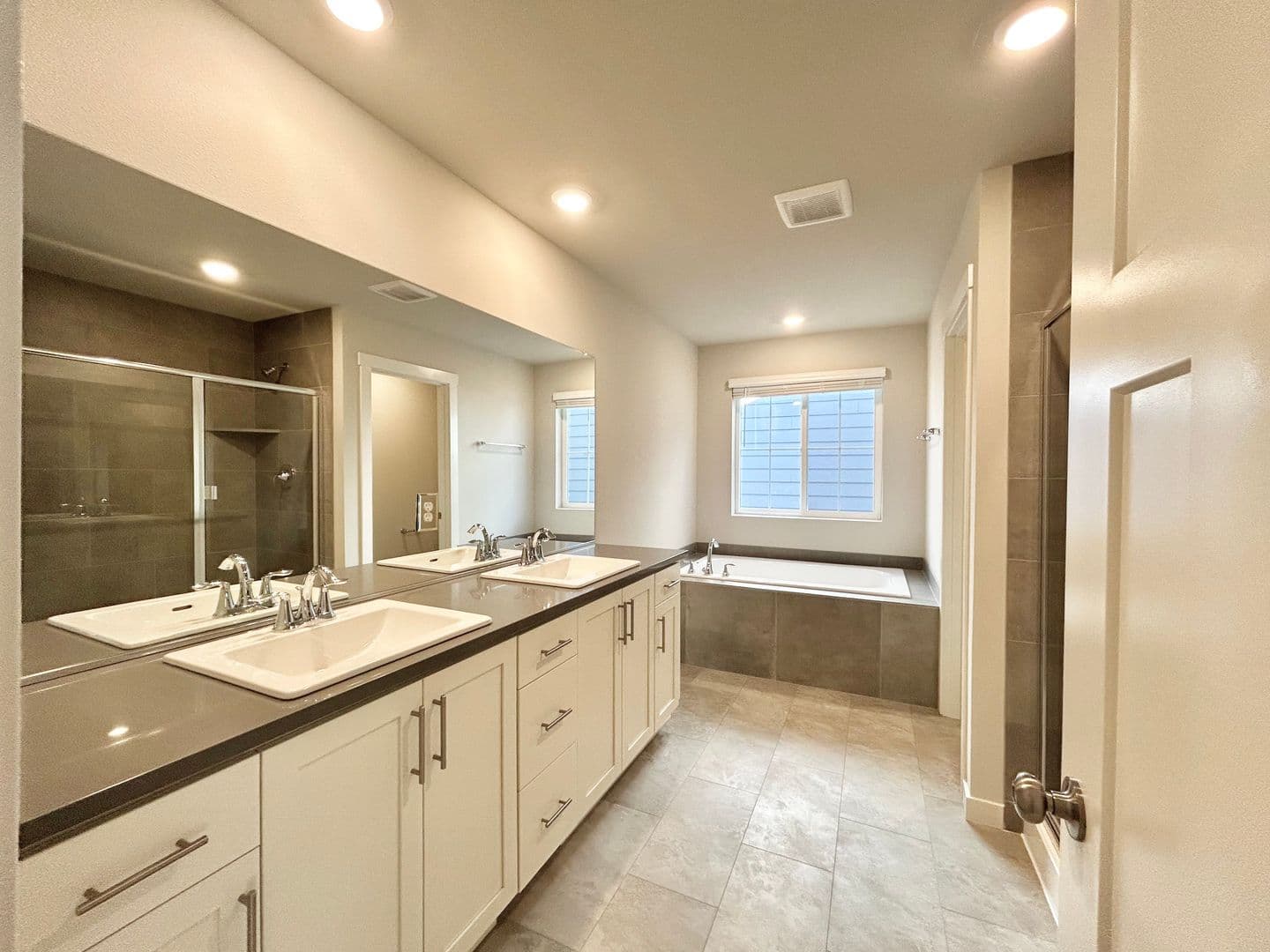 Beaverton House: 12358 SW Champlin Ln