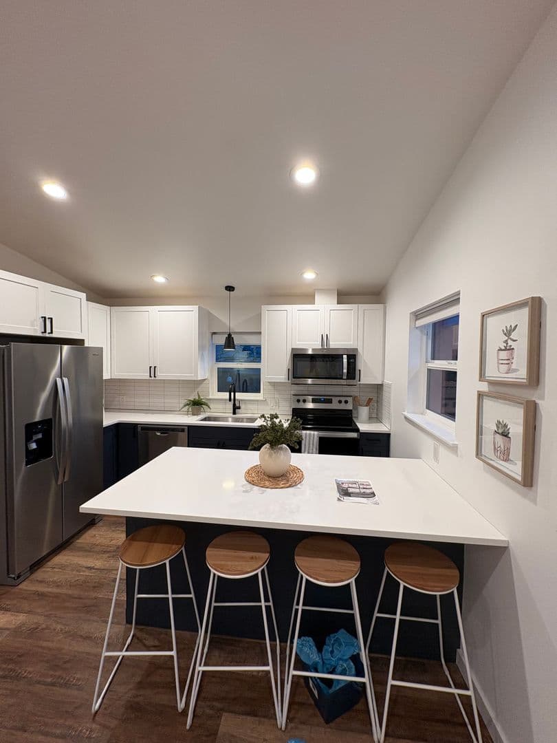 Portland Townhome: 4563 NE 47th Ave.