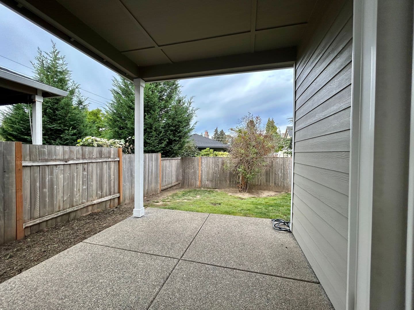 Hillsboro House: 113 NE 30th Ave