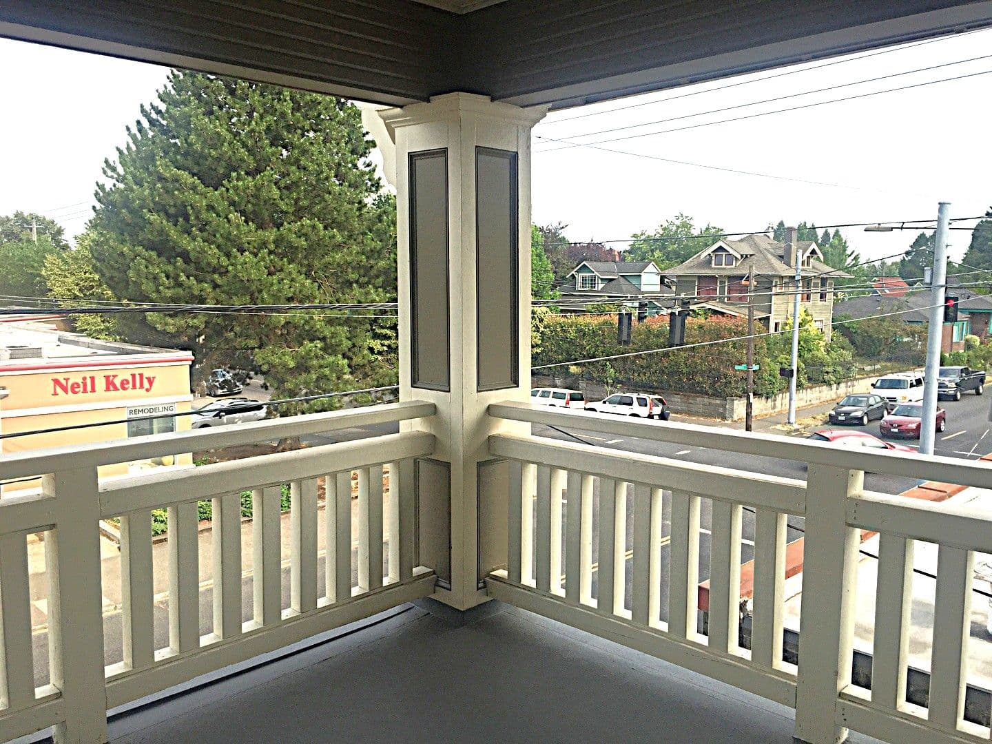 Portland Apartment: 4922-4930 N. Albina Ave.