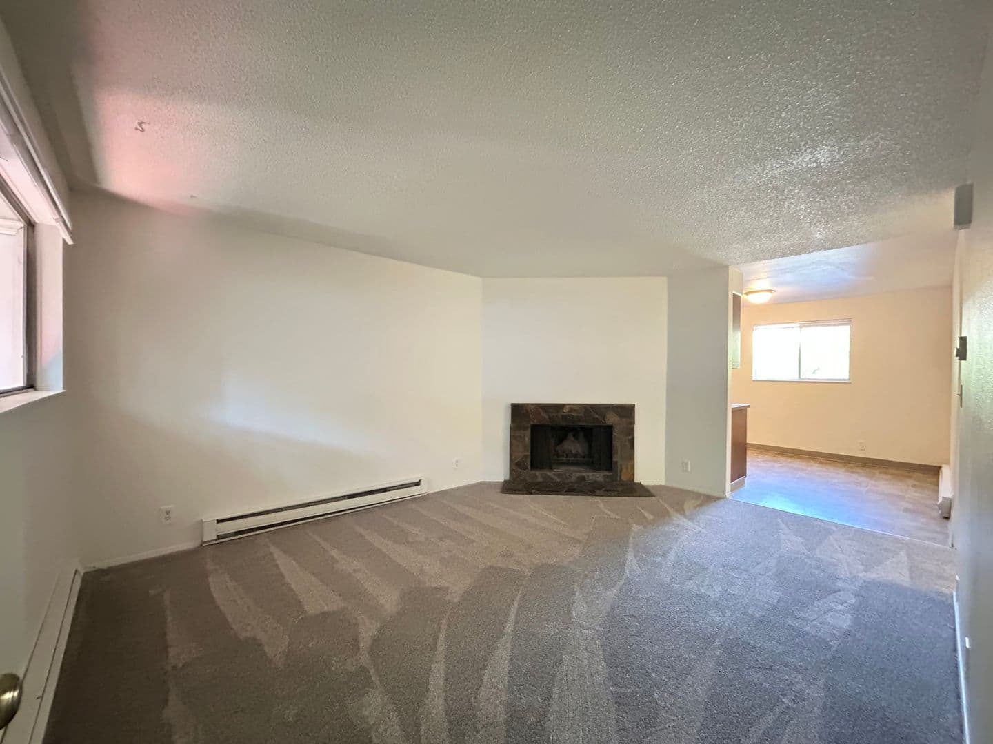 Portland Apartment: 8040 SW 19th Avenue