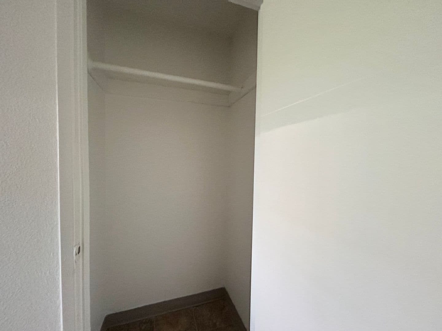 Portland Apartment: 8040 SW 19th Avenue