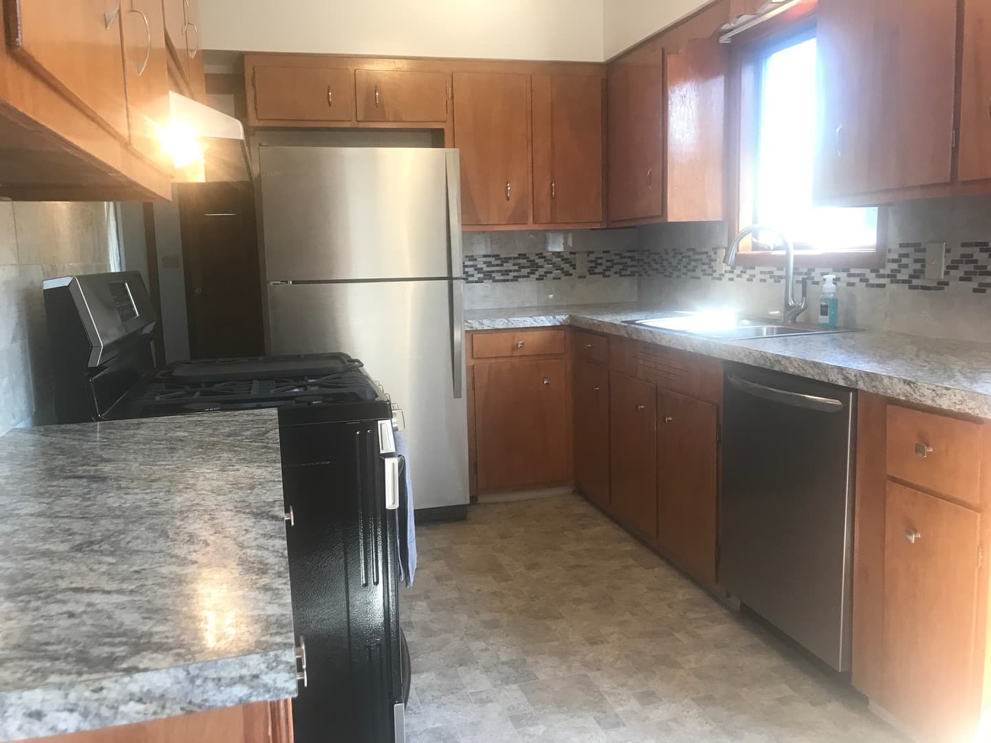 Portland House: 6933 N Williams Ave.