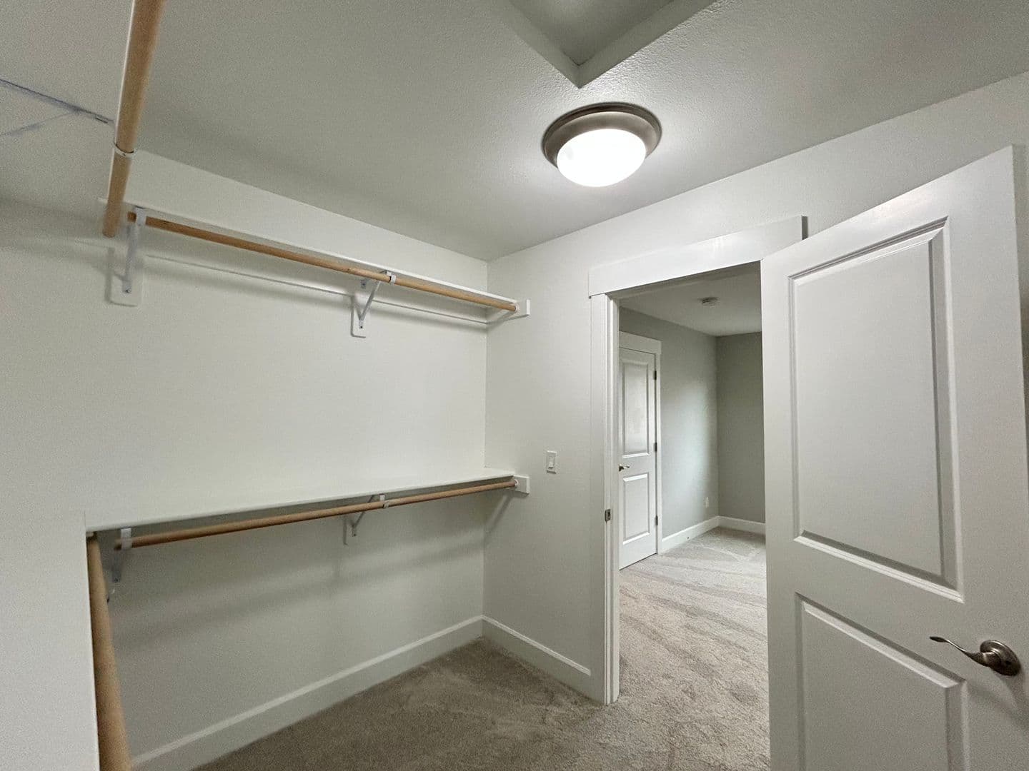 Hillsboro House: 113 NE 30th Ave