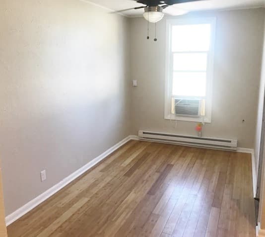 Portland Apartment: 9840 N. Lombard St.