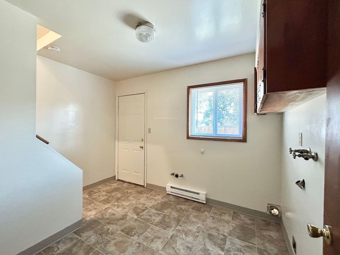 Hillsboro Apartment: 1206-1262 SE Maple St.
