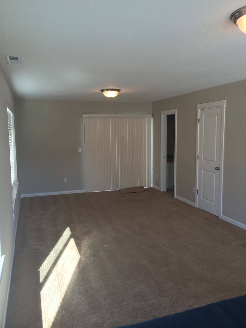 Portland Apartment: 1303-1307 SE Marion St.