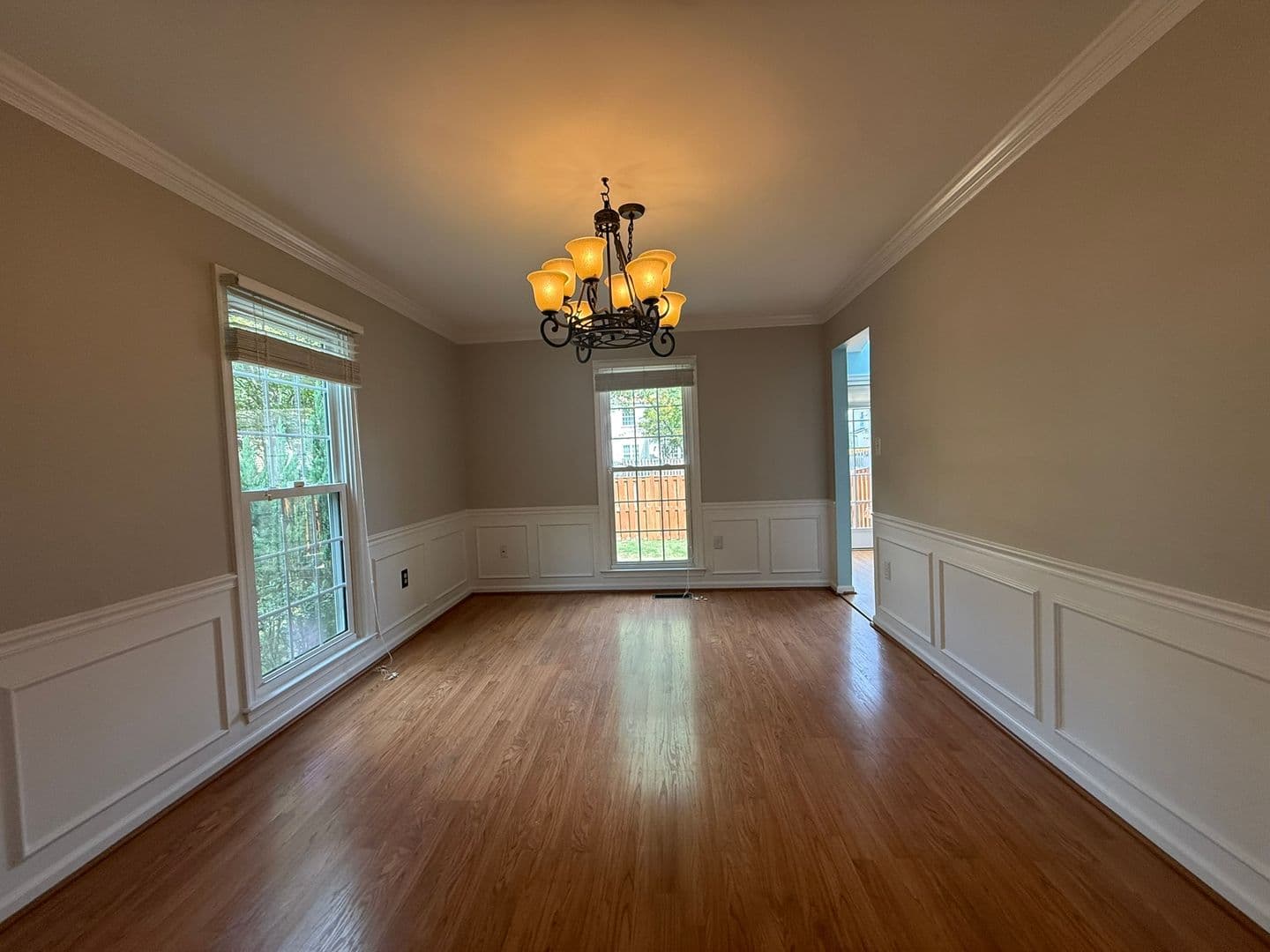 Alexandria House: 6269 Walkers Croft Way
