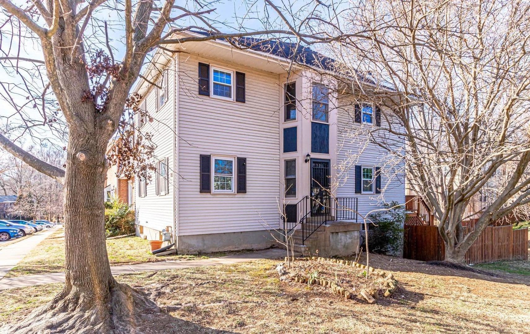 Fairfax Townhome: 3000 Winter Pine Court