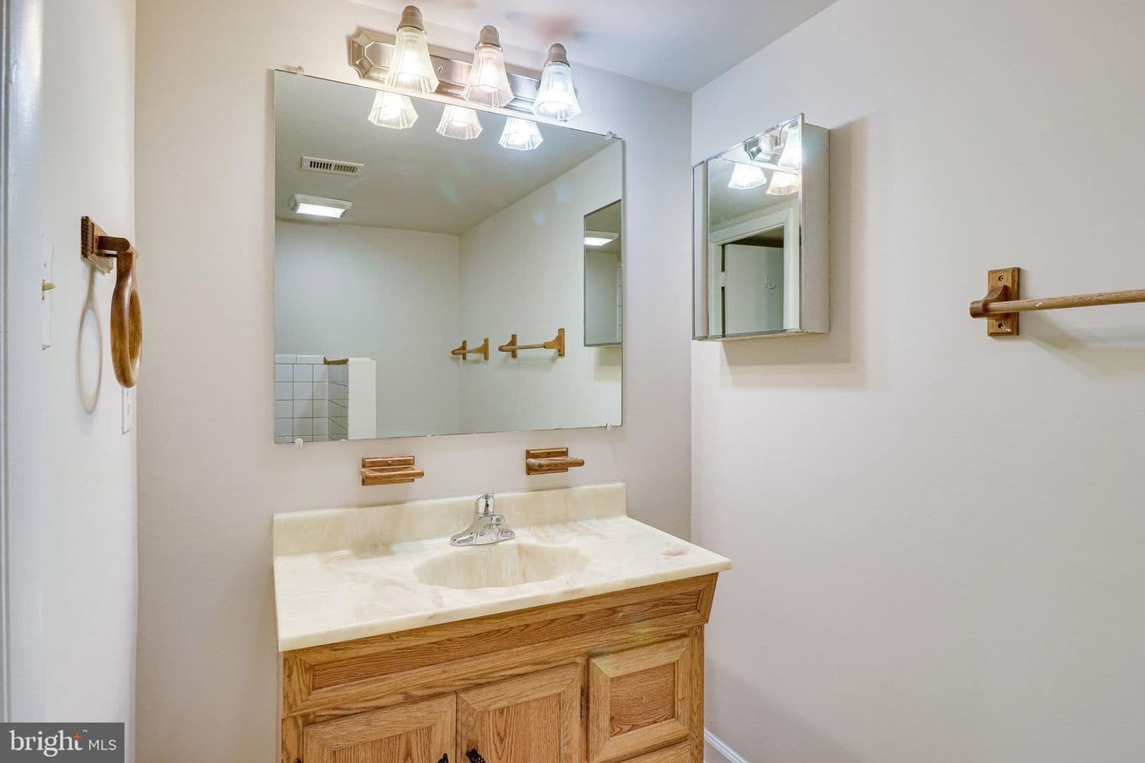 Fairfax Townhome: 3000 Winter Pine Court