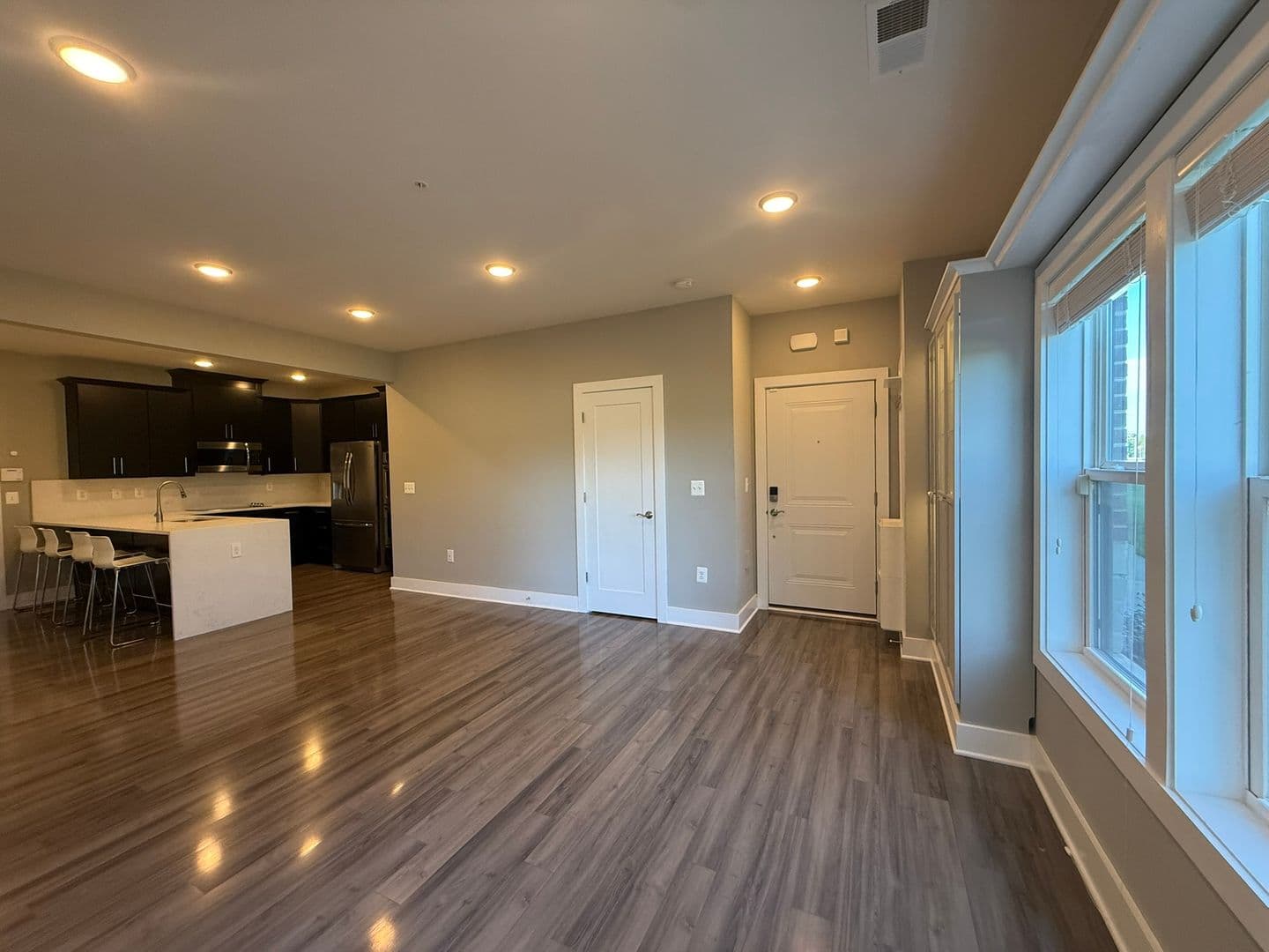 Ashburn House: 44860 Tiverton Square
