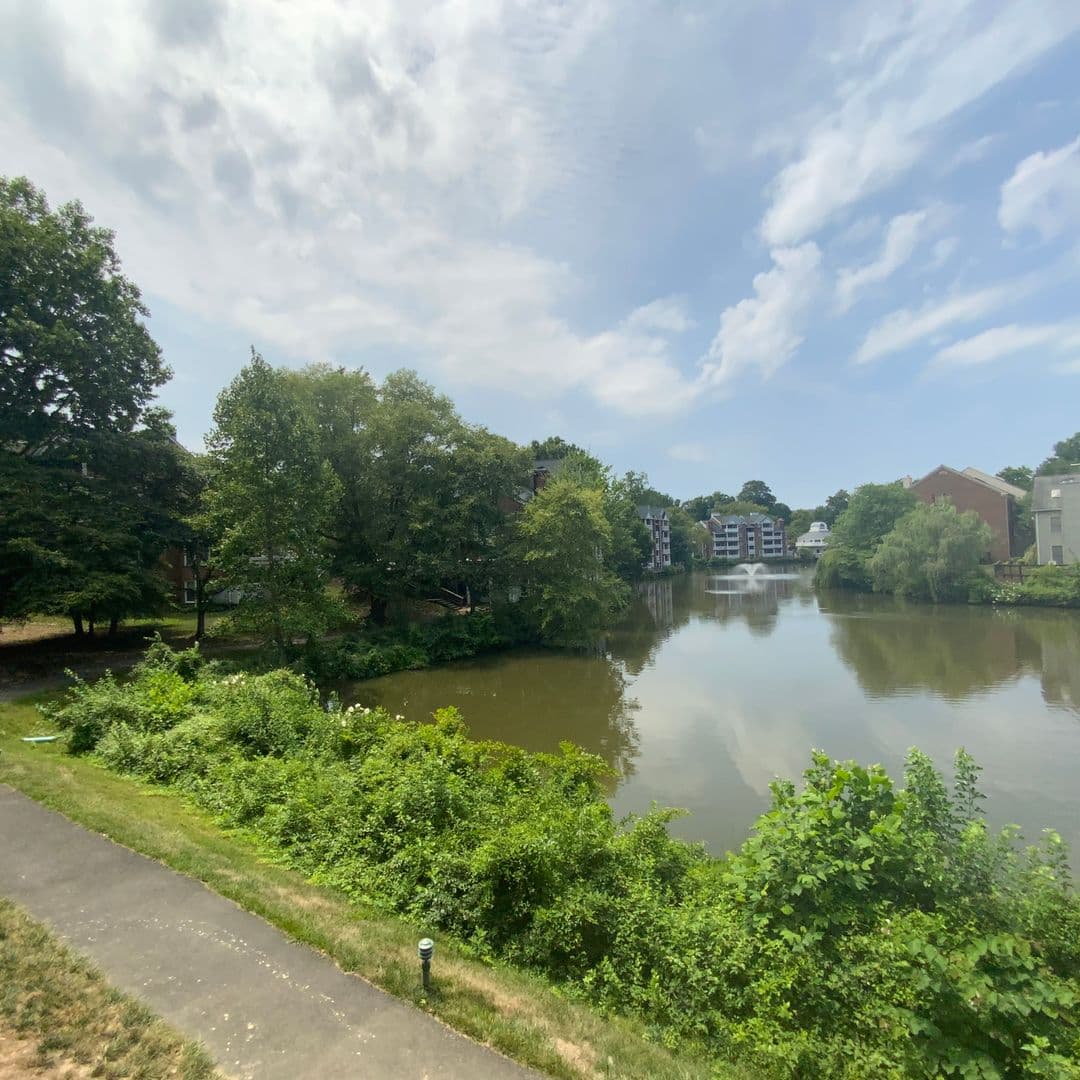 Falls Church House: 7594 Lakeside Village Drive