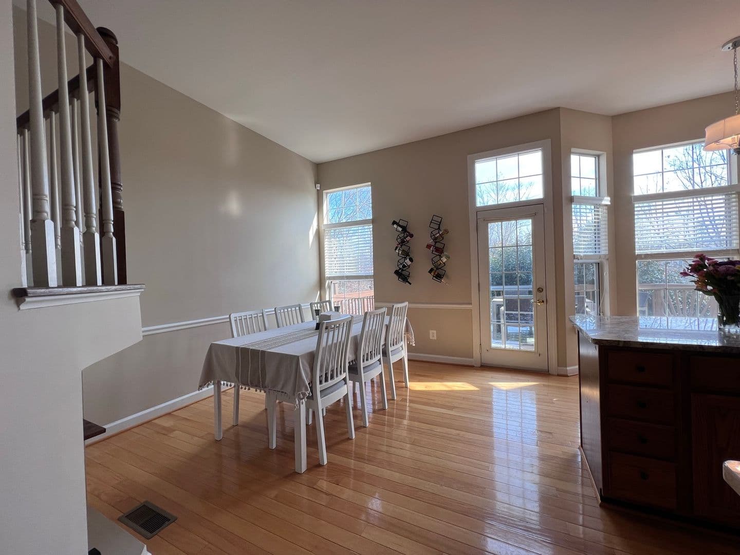 Sterling House: 47692 Woolcott Square